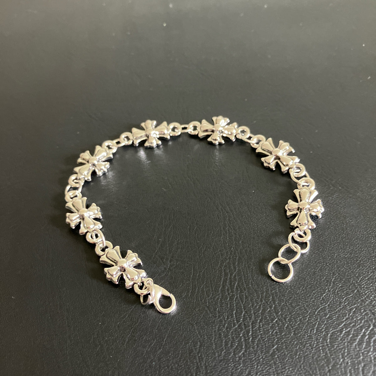 Y2K flower link bracelet